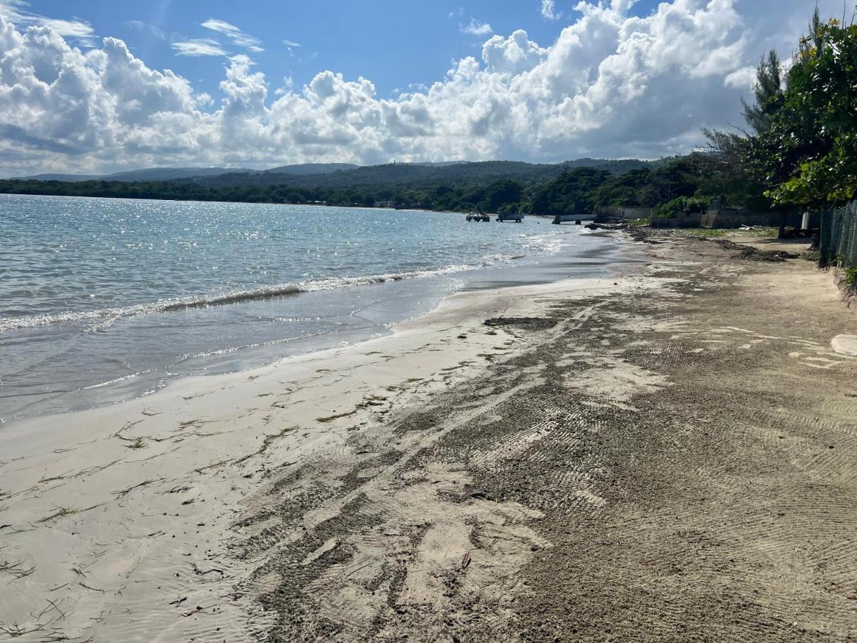 Ocho Rios Ocean Escape Lägenhet Richmond Exteriör bild