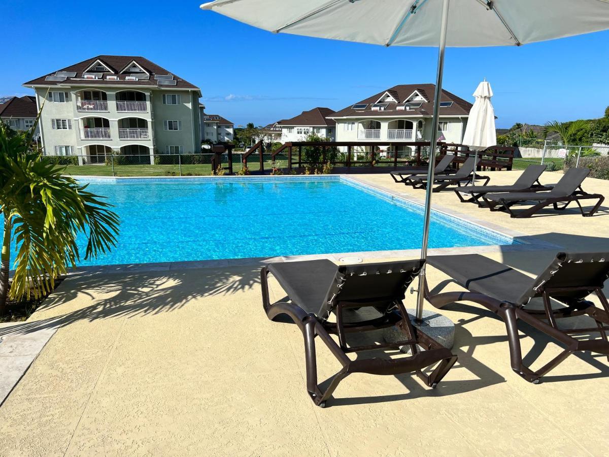 Ocho Rios Ocean Escape Lägenhet Richmond Exteriör bild