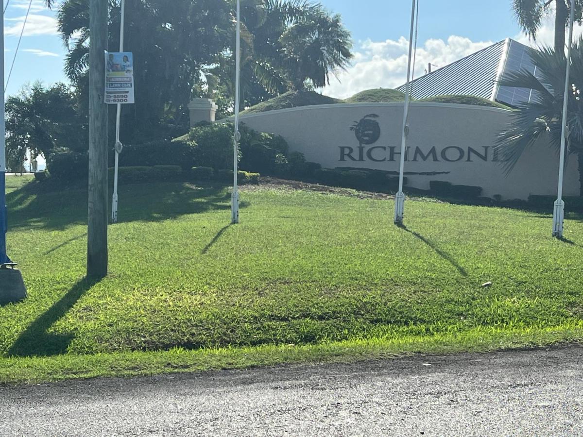 Ocho Rios Ocean Escape Lägenhet Richmond Exteriör bild